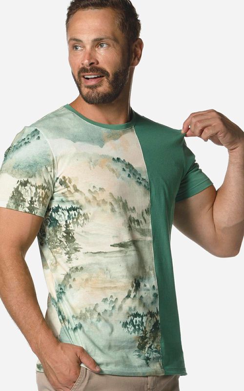 Camiseta manga curta com recorte masculina - ARVOREDO