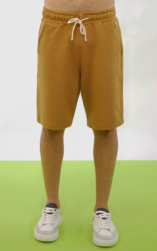 Bermuda com bolso faca - CARAMELO