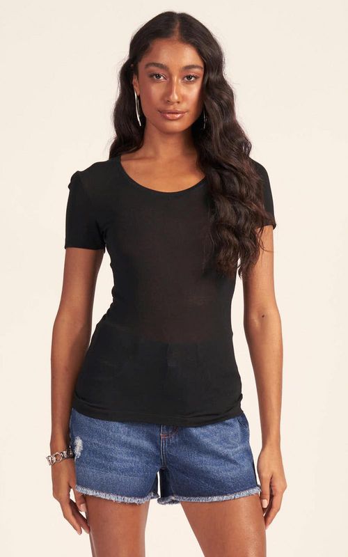 Camiseta Feminina - PRETO