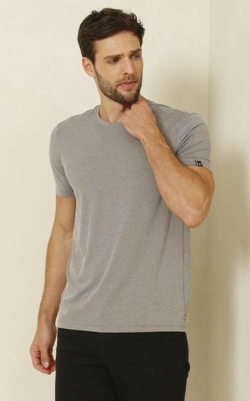 Camiseta Premium - PRETO