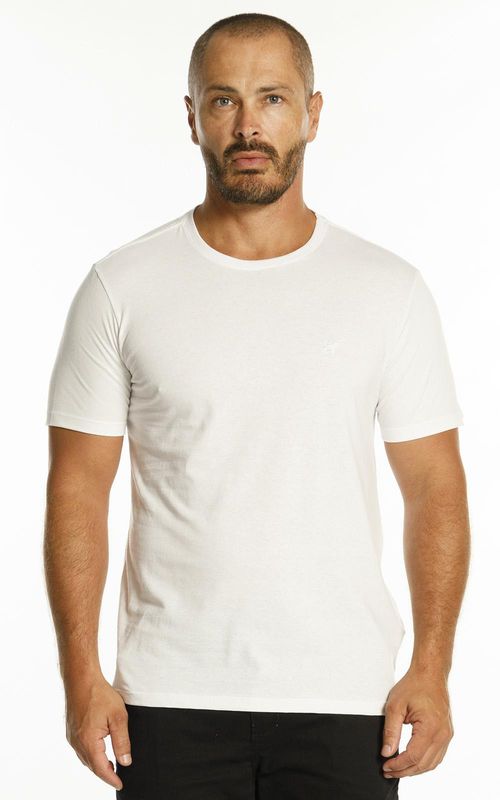 Camiseta básica manga curta masculina com bordado logo no tom da peça. - BRANCO