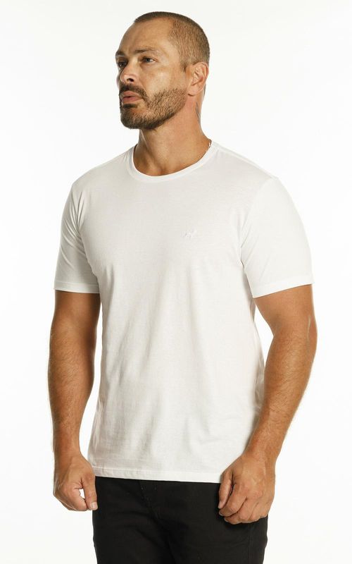 Camiseta básica manga curta masculina com bordado logo no tom da peça. - BRANCO